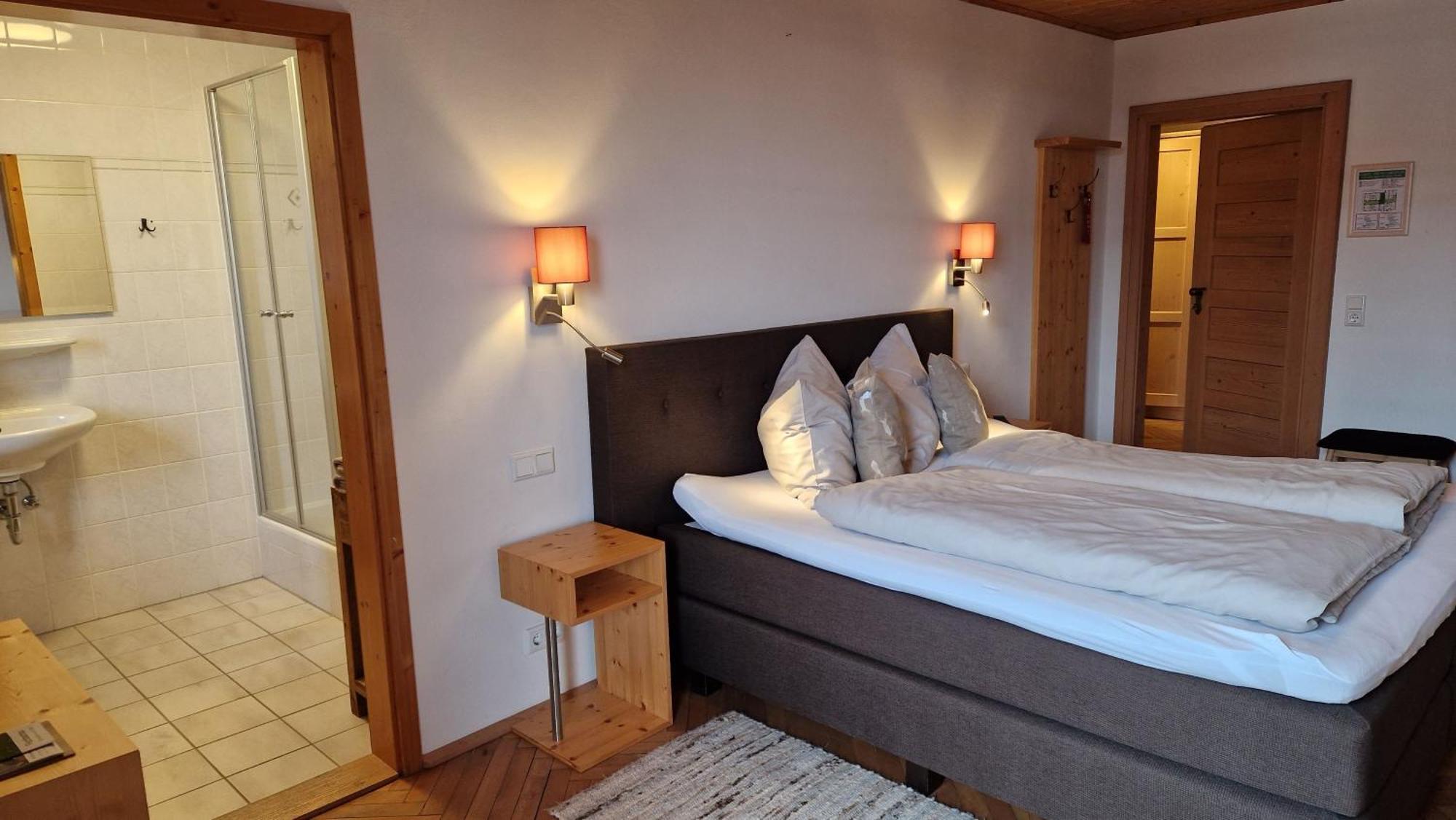 Hotel Landgasthof Alter Wirt Fischbachau Kültér fotó